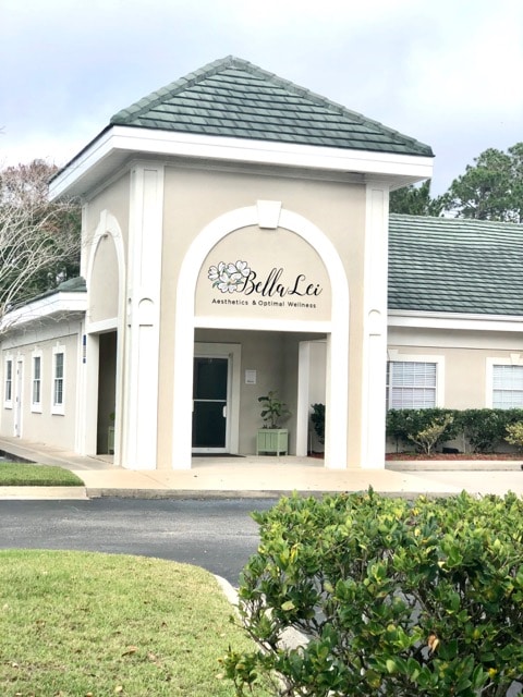 front of bella lei